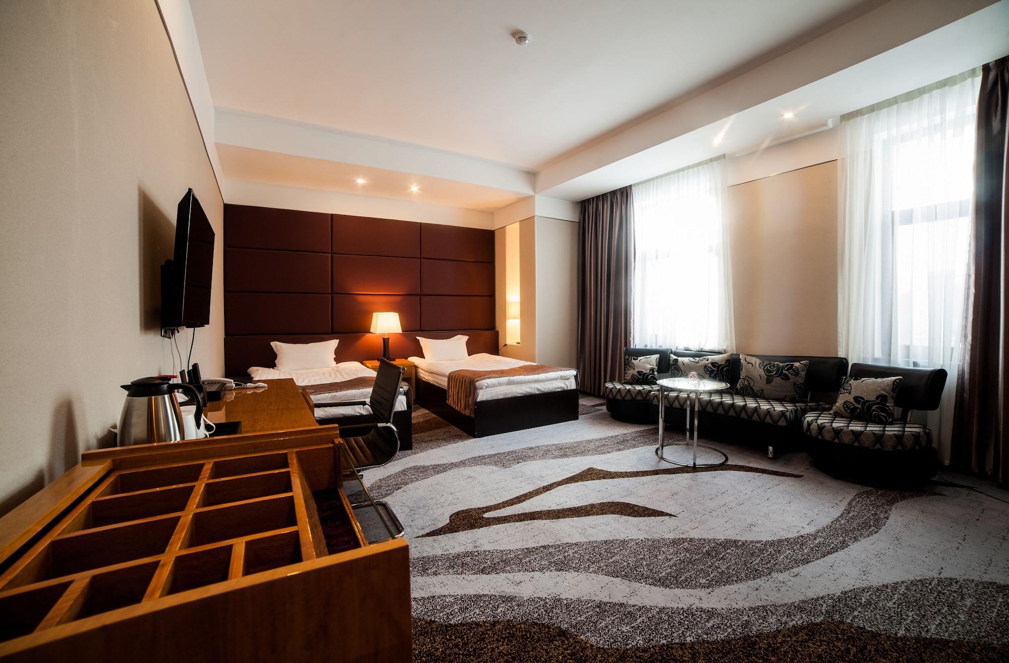 Absolute Hotel Astana Zewnętrze zdjęcie
