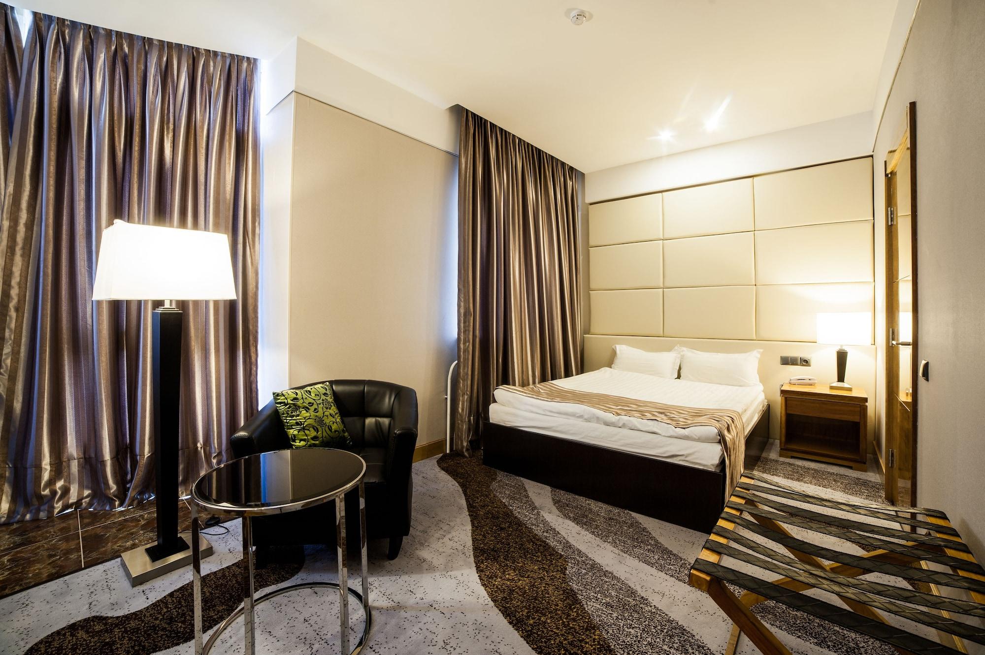 Absolute Hotel Astana Zewnętrze zdjęcie