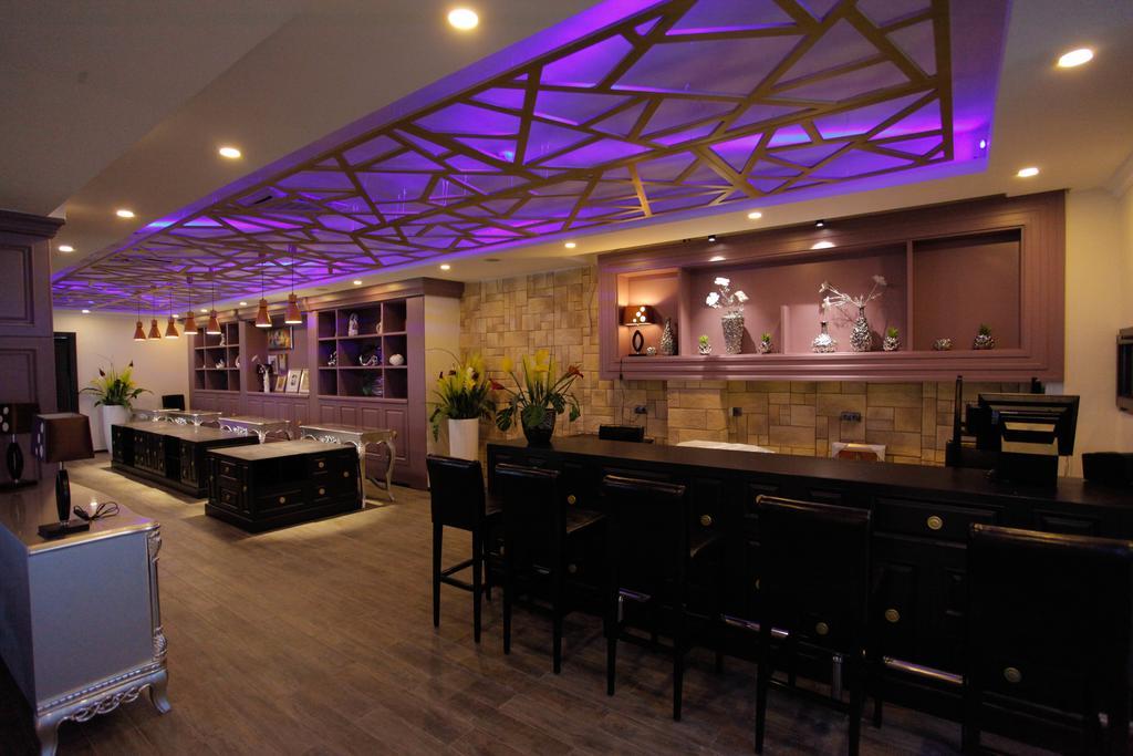 Absolute Hotel Astana Zewnętrze zdjęcie